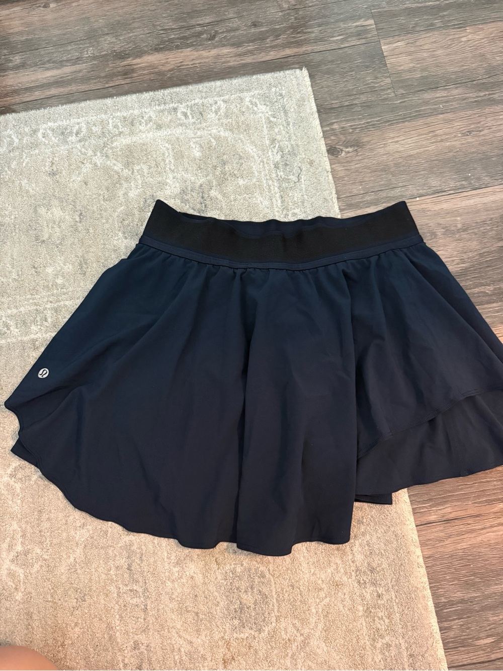 Lululemon navy skirt